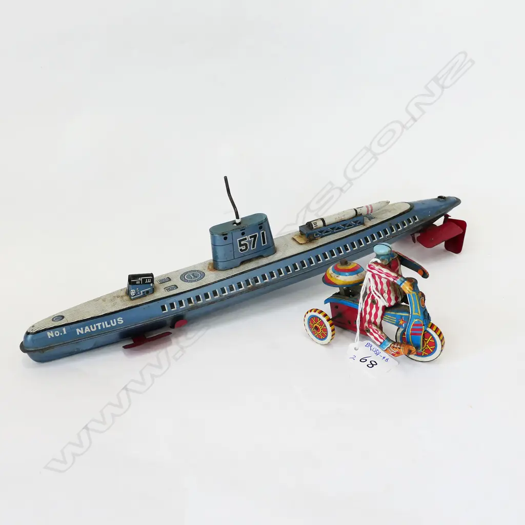2 OLD TIN PLATE TOYS; WIND UP CLOWN ON TRIKE - L.100MM & NAUTILUS SUBMARINE L. 385MM Image 1++